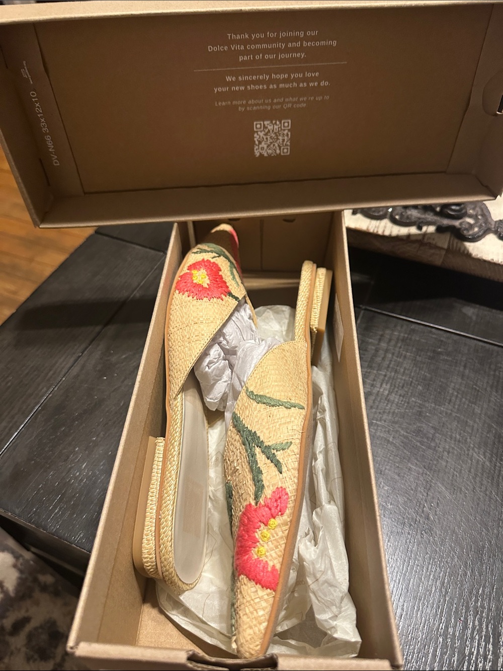 Dolce Vita Beige Embroidered Pointed Mules with Pink and Yellow Floral Detail - Picture 6 of 6